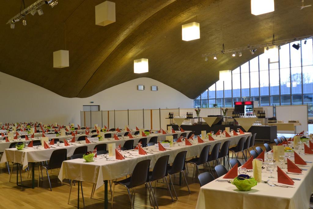 Parkhotel Langenthal Bagian luar foto