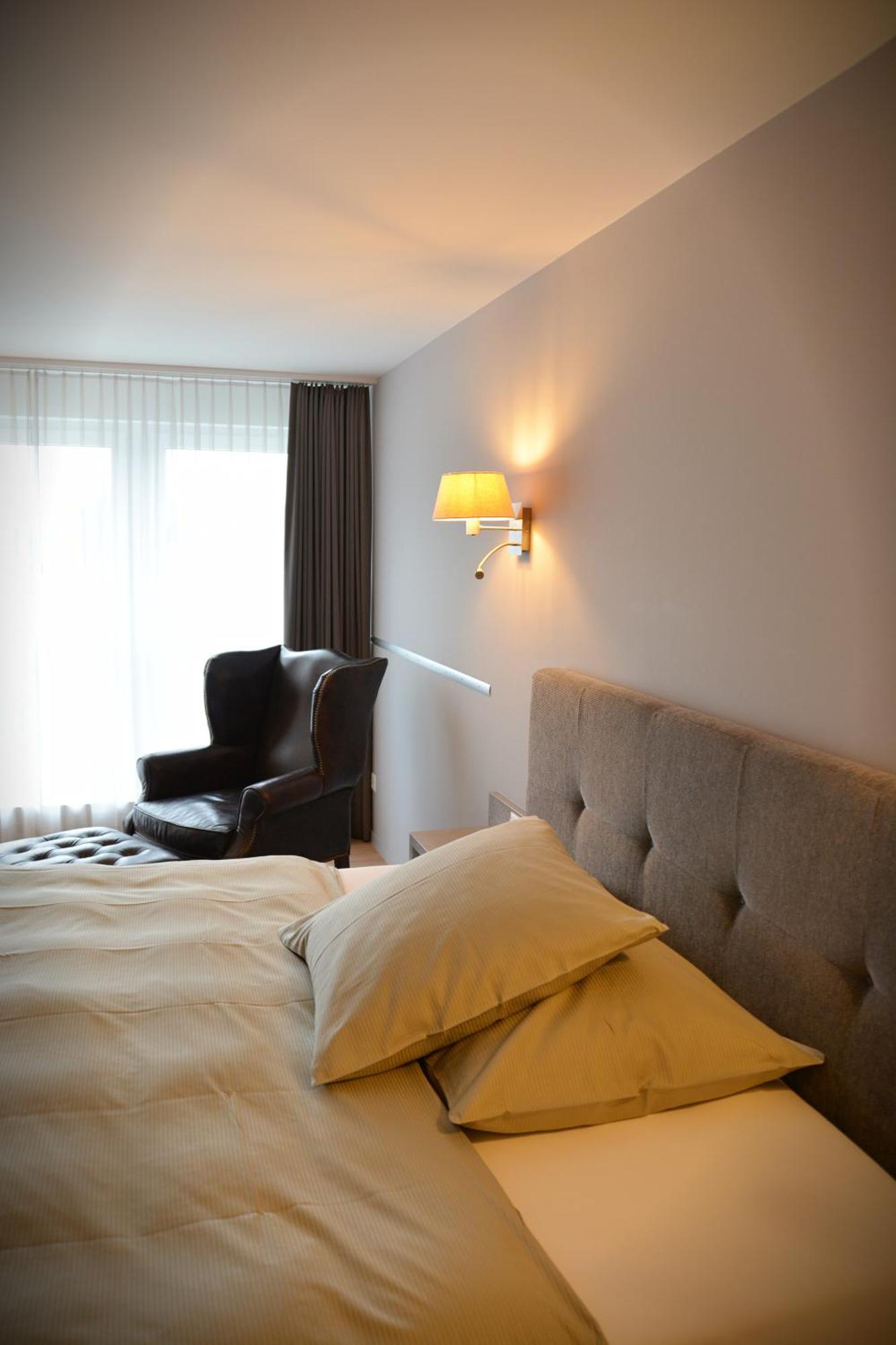 Parkhotel Langenthal Bagian luar foto